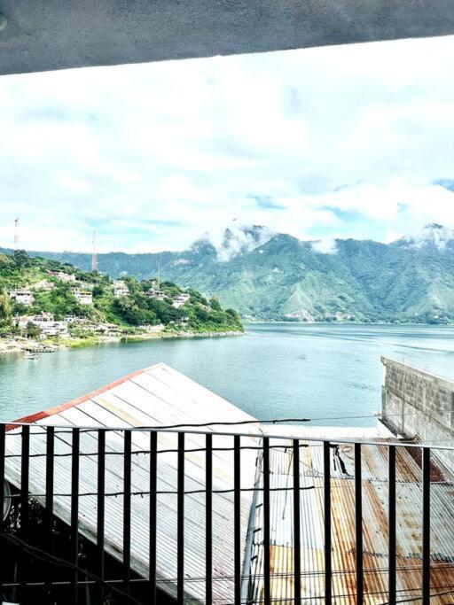 Nicolas House #2 With Lake Atitlan View 圣佩德罗拉拉古纳 外观 照片